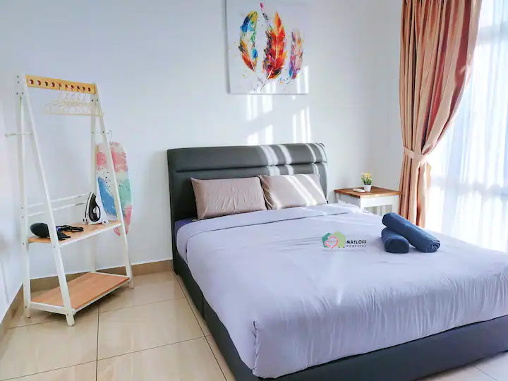 Cover image for 4-Room HDB at Serangoon
